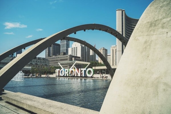 Toronto,Best Places To Visit In Canada