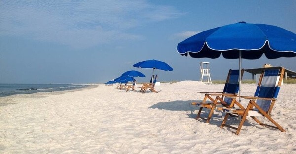 Gulf State Park Beach, 6 Best Places to Visit in Alabama