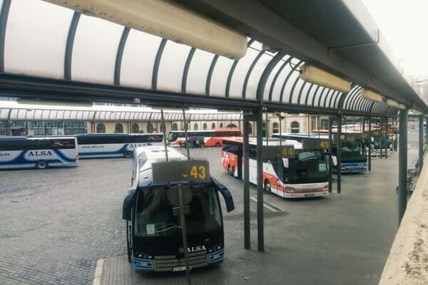 Bus-Station-Paris-Bercy Station,European Winter Destinations