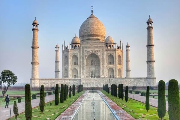 Taj Mahal during sunrise, pre-wedding shoot locations in India
