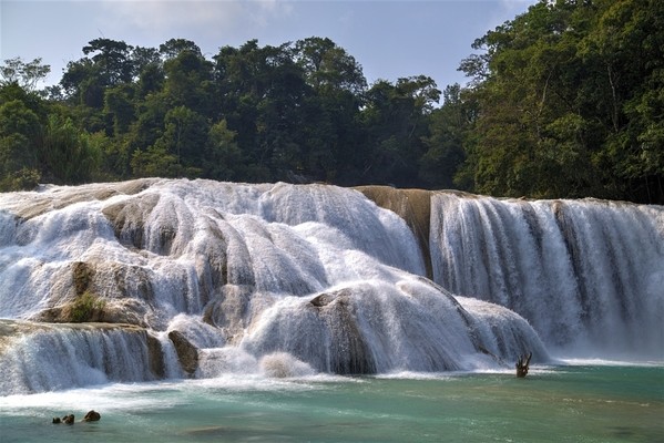 beautiful  Aqua Azul waterfall waterfall of Chiapas, Mexico, one of Attractive place of Mexico
