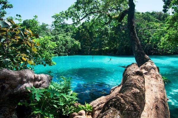 Blue Lagoon in Port Antonio, one of the best destination of Jamaica