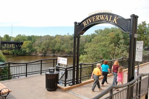 River Walk, one of the best things to do in Wisconsin Dell
