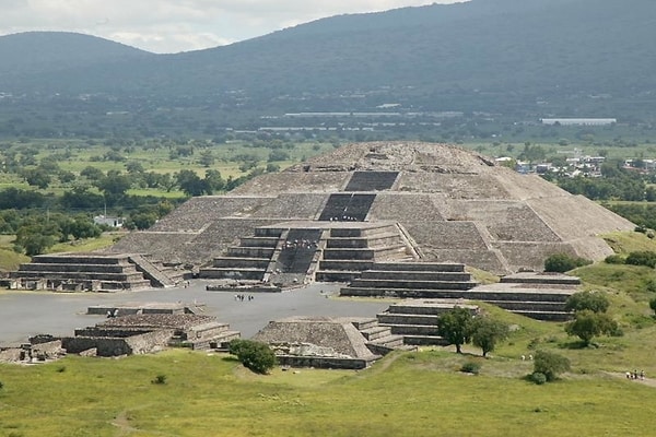 Pyramids of Teotihuacan 