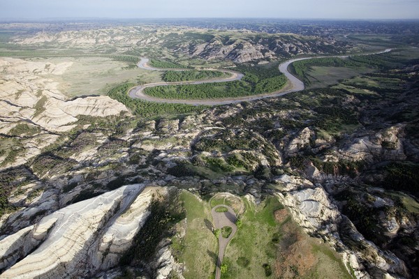 Theodore Roosevelt National Park North Unit ; 11 Best Places to Visit in North Dakota
