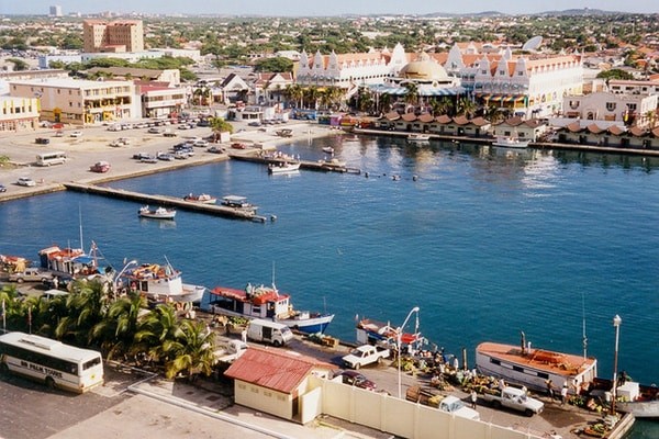  Oranjestad