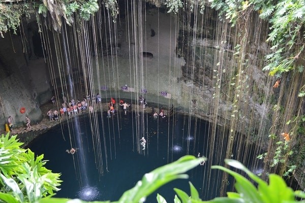 Swim-in-Cenote