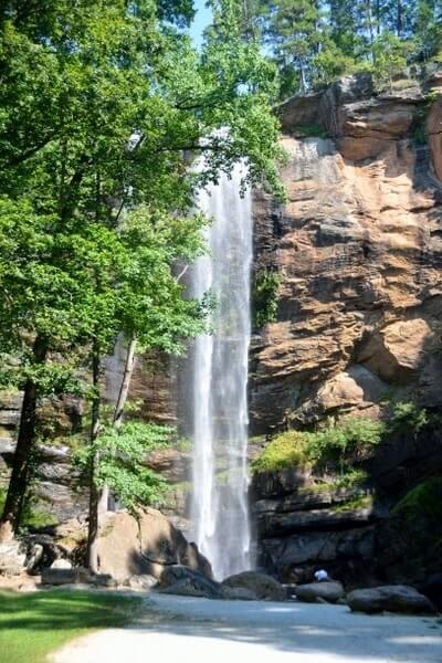 Toccoa Falls, tall waterfall, cheap weekend getaway from Atlanta