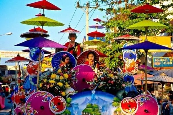 Bo Sang Umbrella Village, best day trips from Chiang Mai