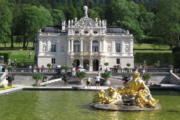Linderhof Palace, best day trips from Munich