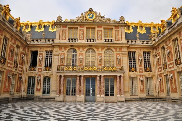 Palace of Versailles;Places to visit in France