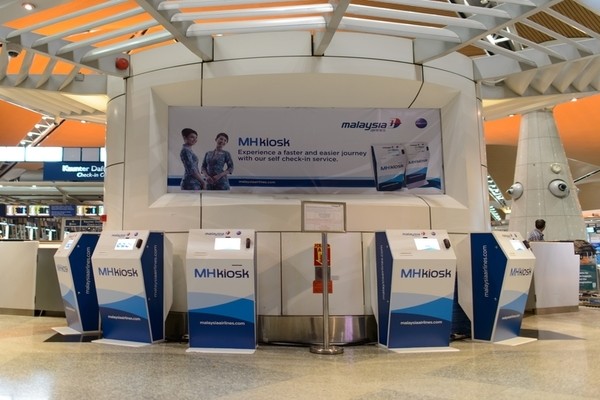 Malaysian airlines kiosk check-in, Malaysian airlines check-in