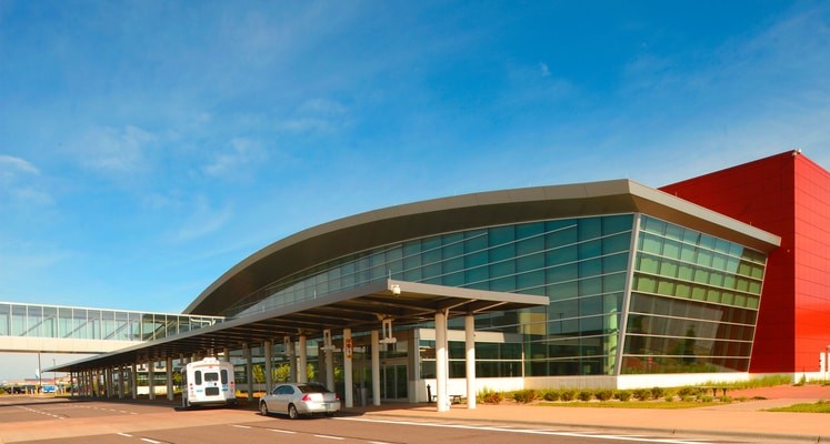 Terminal of Duluth International Airport